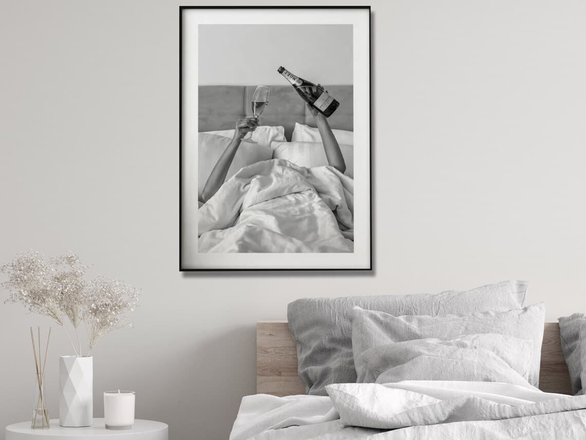 Wall Art 30cmx40cm Vintage Fashion Feminist Picture, Black Frame Canvas - V207-2257-001 V207 2257 001 183822 01