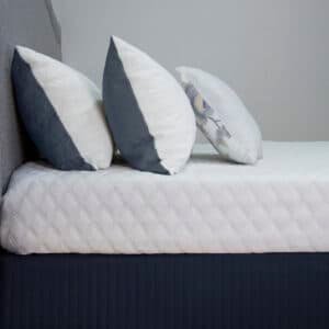 Quilted VALANCE - SINGLE