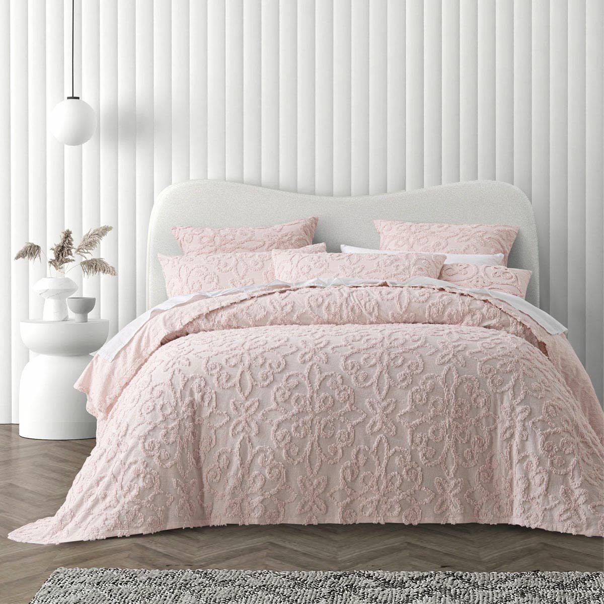 V442 BCA BEDSPREAD ELLA BLUSH QS 213206 00