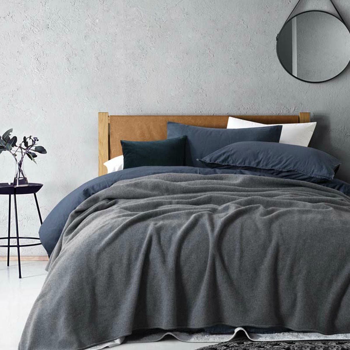 V442 HIN BLANKET LACONIAWOOL GREY SK 190618 00