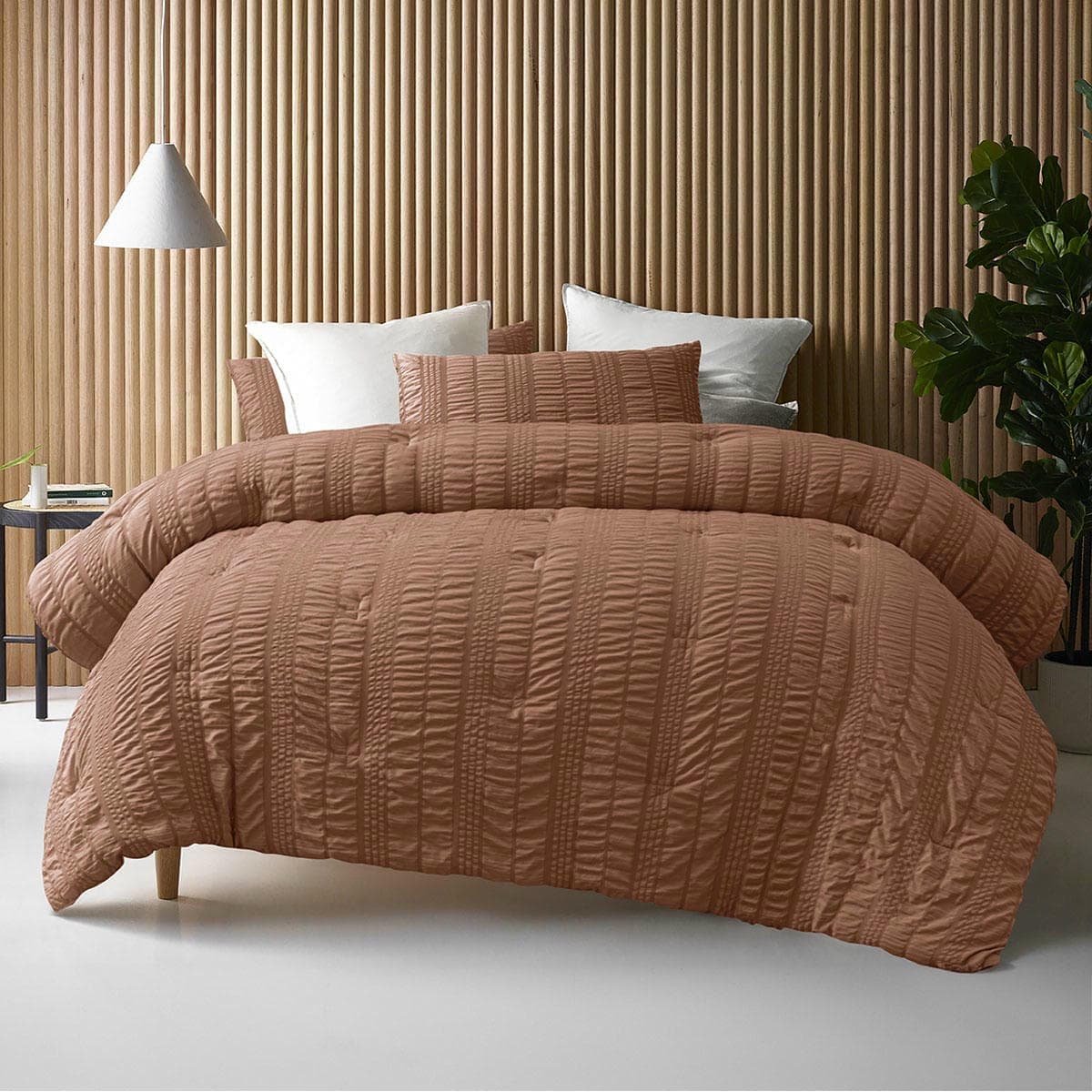 V442 HIN COMFORTER SEERSUCKER TABACCO QS 202502280852 00