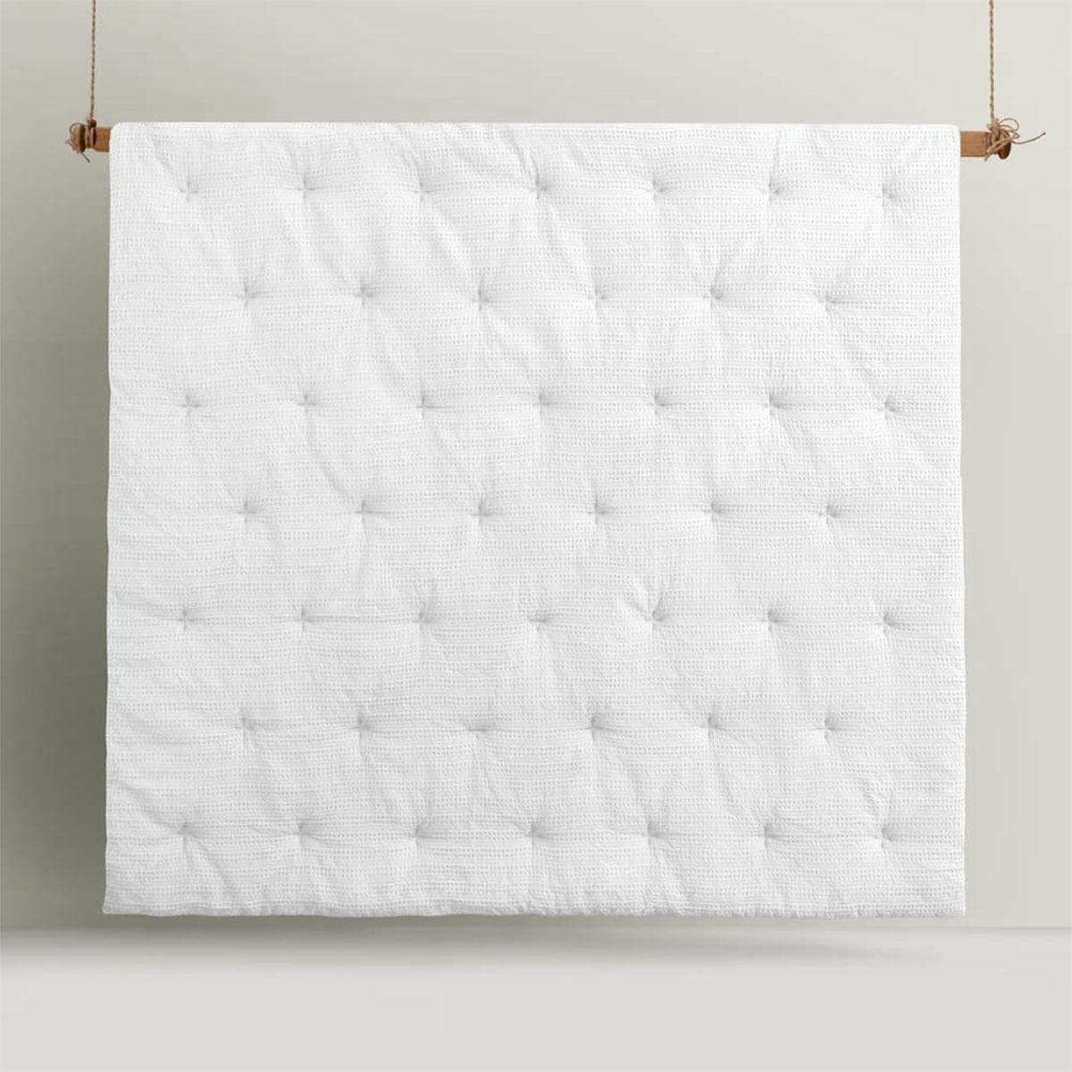 Accessorize Soho Waffle White 3 Piece Comforter Set King - V442-HIN-COMFORTER-SOHOWAFFLE-WHITE-KI V442 HIN COMFORTER SOHOWAFFLE WHITE KI 158461 03