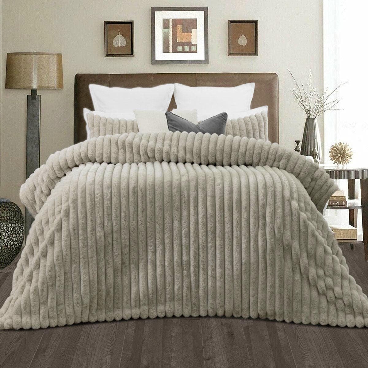 V442 IDC COMFORTER ARNA NATURAL KI 167472 00