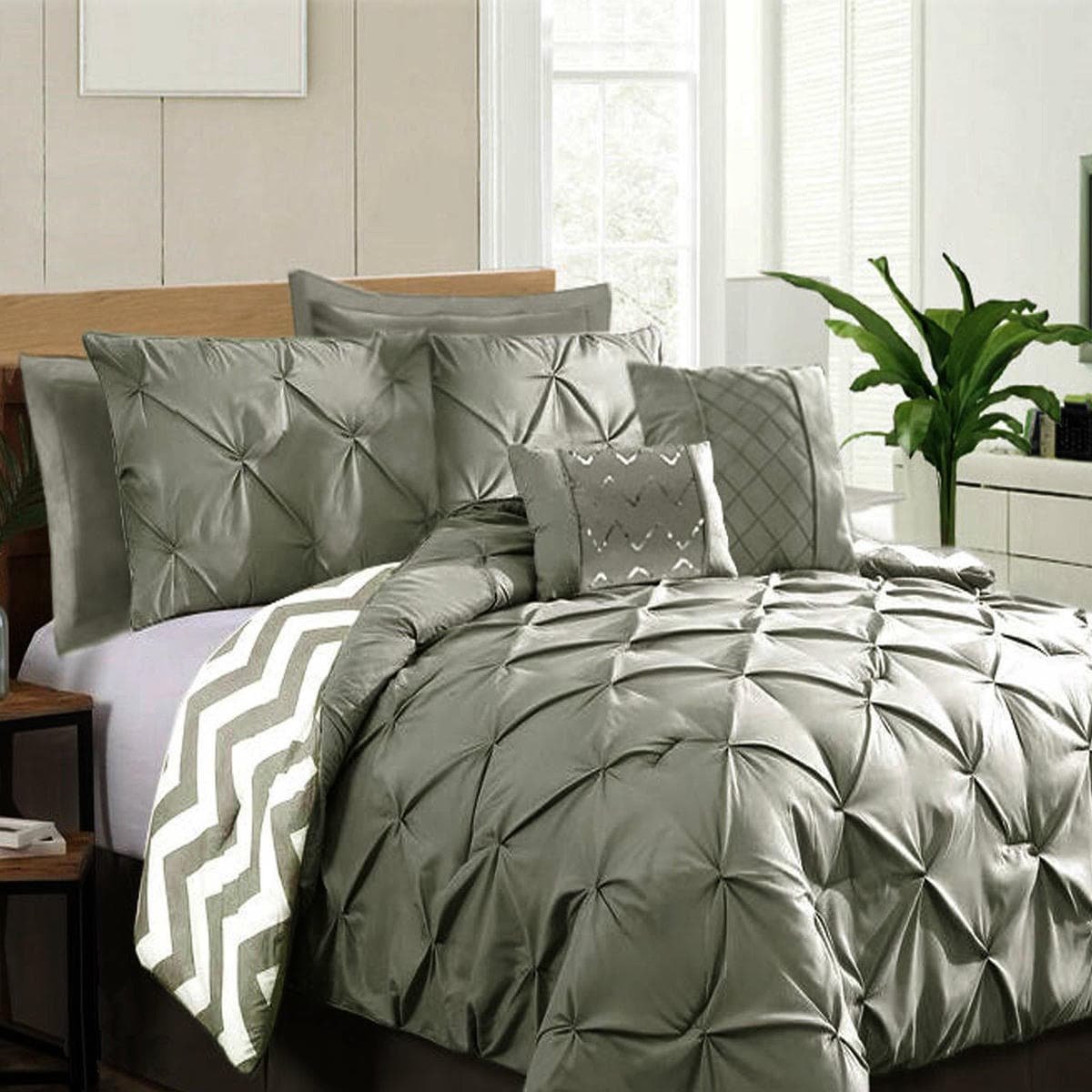 V442 KIT COMFORTER PINCHPLEAT GREY QS 146449 00