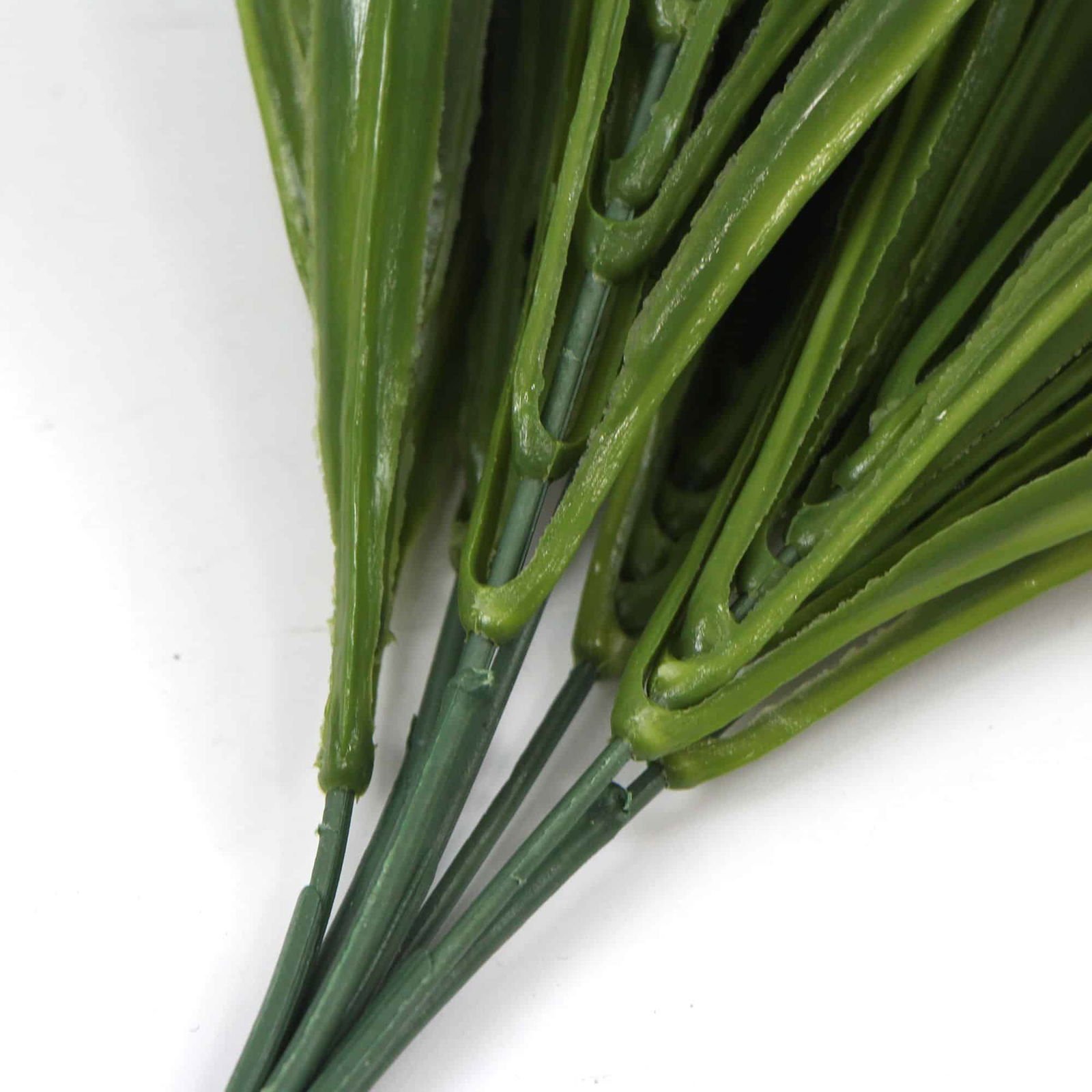 White Tipped Grass Stem UV Resistant 35cm - V637-1014401 V637 1014401 202508251340 04