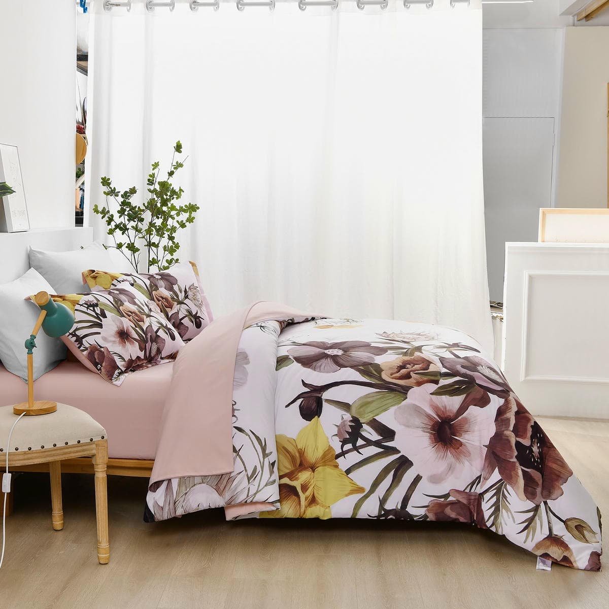 Floral Comforter Set, King Size, Blush Floral 3-Piece Bedding, Soft Microfiber for All Seasons - V745-MAB010807AJ3 V745 MAB010807AJ3 191332 07