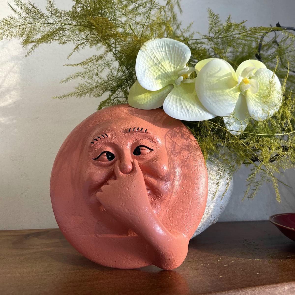 Funny Hand-Face Clay Wall Decor - Resin Humorous Statue for Home & Bathroom - V888-ELOSUNG20788 V888 ELOSUNG20788 202503041406 01