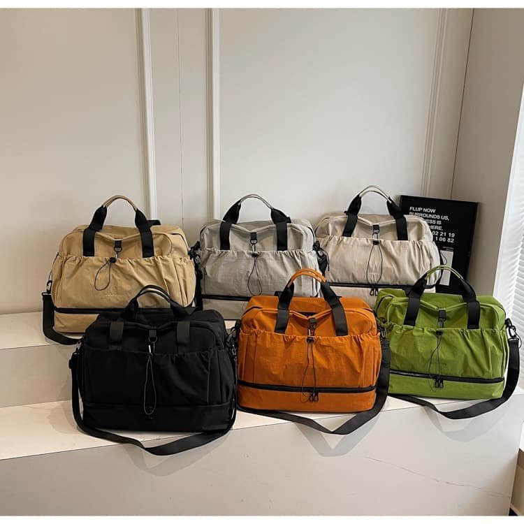 Beige and Black Large Capacity Travel Bag with Wet/Dry Separation - Canvas + Polyester, Lightweight Handbag for Short Trips and Fitness, Fits on Luggage - V888-Elosung32657 V888 ELOSUNG32657 202506241136 01