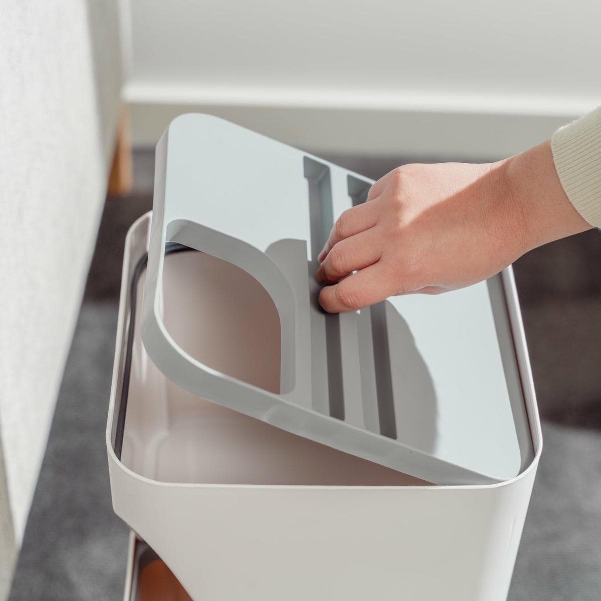 12L Stackable Plastic Kitchen Trash Bin Household Classification Storage Box - V915-HO0242 V915 HO0242 203852 02