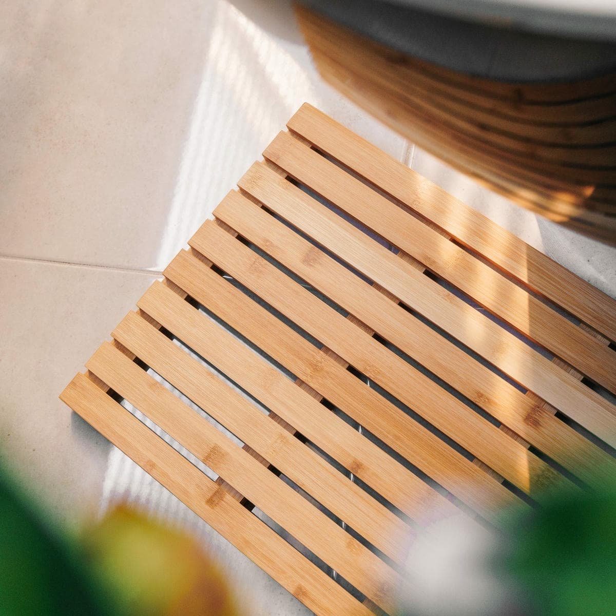 V915 HO0268 203562 01