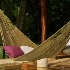 Outdoor undercover cotton Mayan Legacy hammock King size Cedar