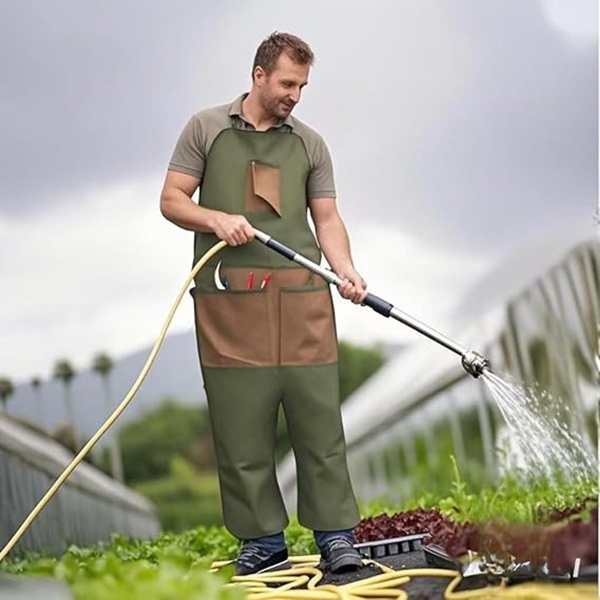 Garden Apron - Men's Apron - Picking Apron with Pockets - Waterproof - Adjustable, reinforced knees - Suitable for mowing lawns and grass. - V1188-MS101-00916-1 Garden Apron - Men's Apron - Picking Apron with Pockets - Waterproof - Adjustable, reinforced knees - Suitable for mowing lawns and grass. - Image 2