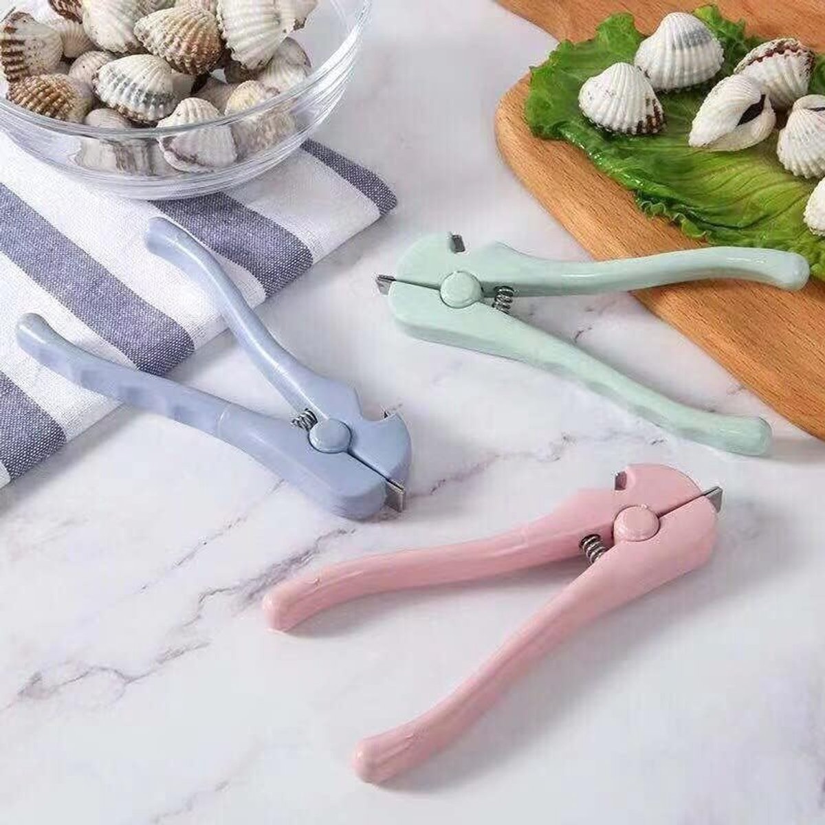 Oyster Knife - Professional Shell Opener - Fast and Efficient Oyster Cracking Knife - Multifunctional Blood Mussel Opener - Portable - Universal - Open Shell - Blood Mussel - High-Quality Kitchen Tools - V1188-MS101-01840-1 Oyster Knife - Professional Shell Opener - Fast and Efficient Oyster Cracking Knife - Multifunctional Blood Mussel Opener - Portable - Universal - Open Shell - Blood Mussel - High-Quality Kitchen Tools - Image 3