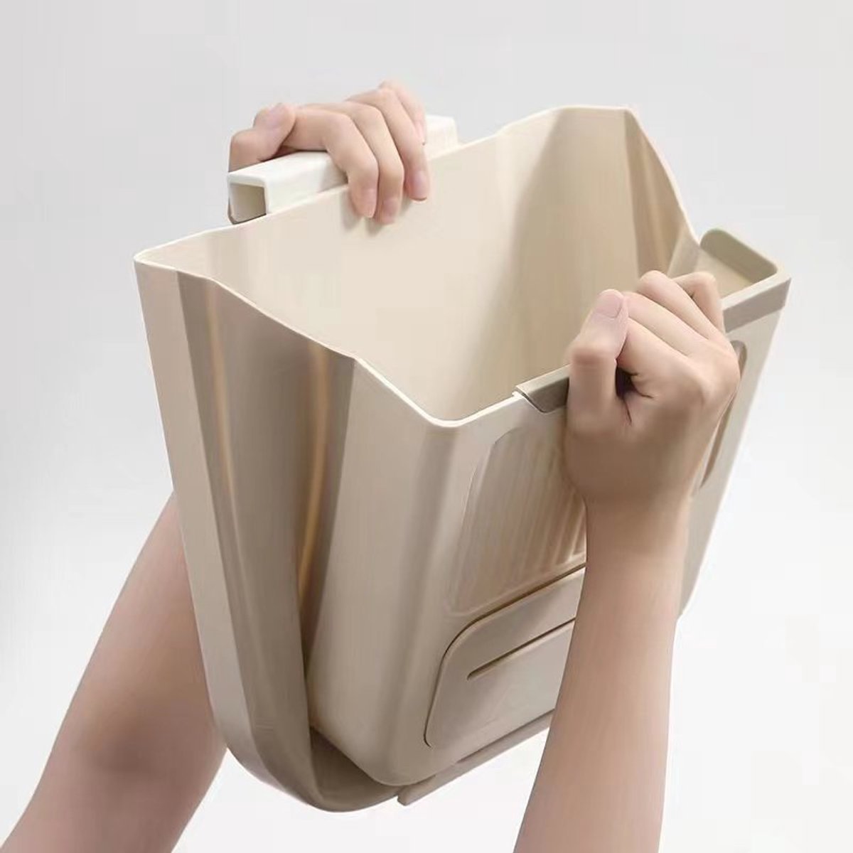Waste Bin - Hanging Waste Bin - Foldable Waste Bin - Capacity: 7 Liters - Space-Saving Design - Suitable for Kitchens, Cabinet Doors, Bathrooms, Campers, Cars and Camping (White) - V1188-ZXY-10324 Waste Bin - Hanging Waste Bin - Foldable Waste Bin - Capacity: 7 Liters - Space-Saving Design - Suitable for Kitchens, Cabinet Doors, Bathrooms, Campers, Cars and Camping (White) - Image 6