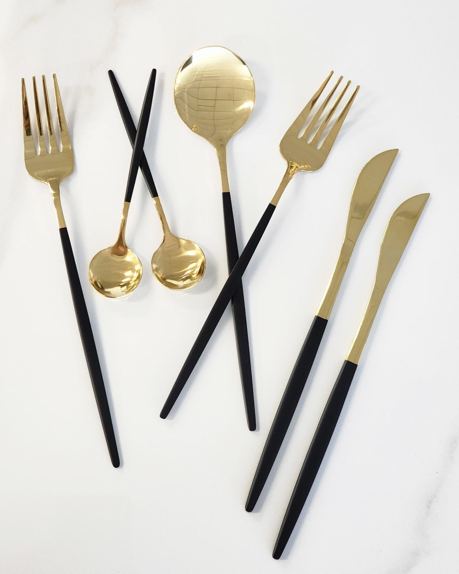 Deluxe Cutlery Set - Black & Gold - V292-HD-CUTLERY-KEILY-TBLSPOON-GOLD Deluxe Cutlery Set - Black & Gold - Image 2